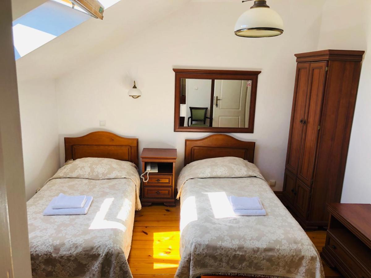Hotel Mateo Stopnica Ngoại thất bức ảnh