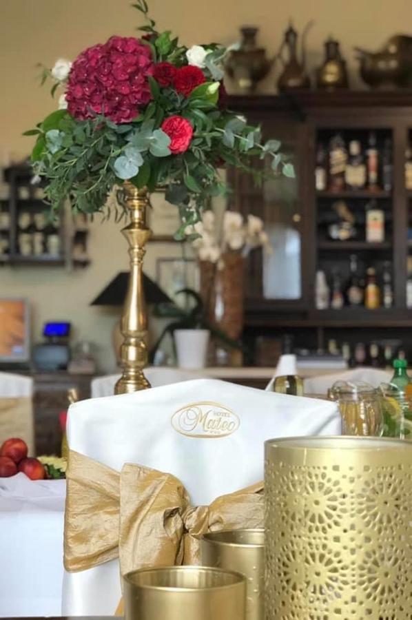 Hotel Mateo Stopnica Ngoại thất bức ảnh